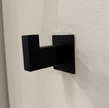 GANCHO SIMPLES MANNA INOX PRETO